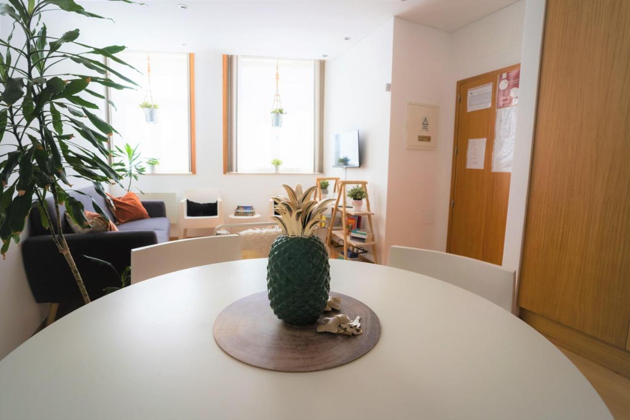 Downtown Porto Relaxed Apartment With Private Yard Εξωτερικό φωτογραφία