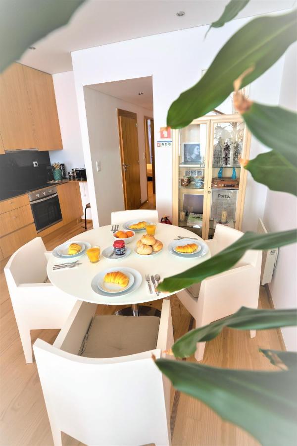 Downtown Porto Relaxed Apartment With Private Yard Εξωτερικό φωτογραφία